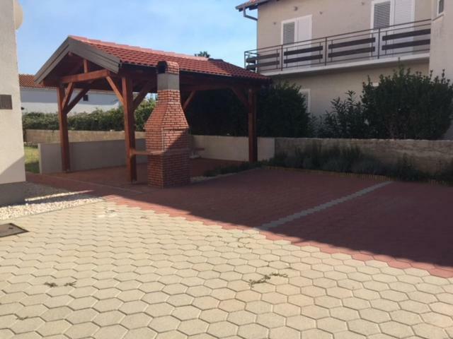 Nin Zdrijac Apartment Exterior photo